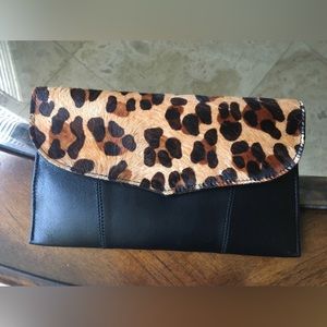 CHi by FALCHI Leather Wristlet Clutch Bag